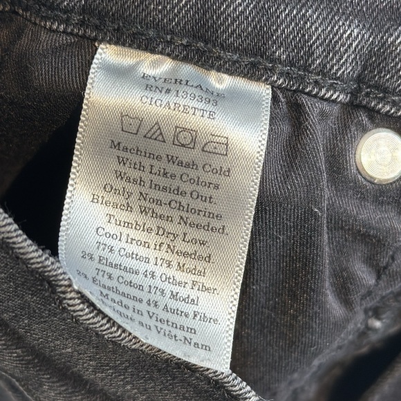 EVERLANE High Rise Slim Straight Cigarette Jeans Size 26 Black - Picture 11 of 11